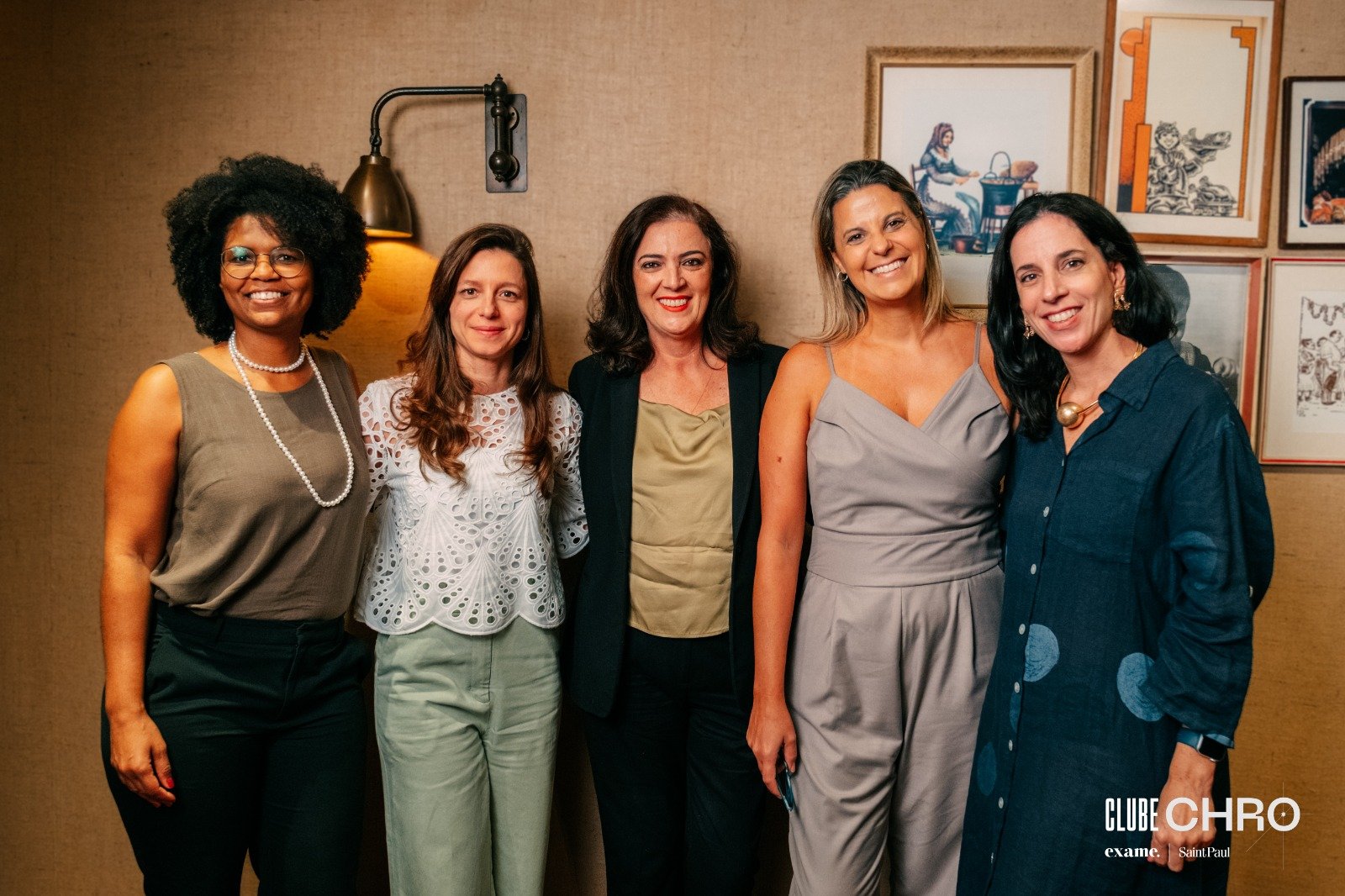 Ana Clara Silva (Head de Pessoas e Cultura Dengo);Mariana Malagutti (Diretora de Recursos Humanos, Segurança Alimentar e ESG da CIATC); Ana Paula Franzoti (Executiva de RH); Heloisa Ramos (Diretora de RH Omnibees) e Martha Didier (Head de Comunidades de RH Exame Saint Paul In Company)