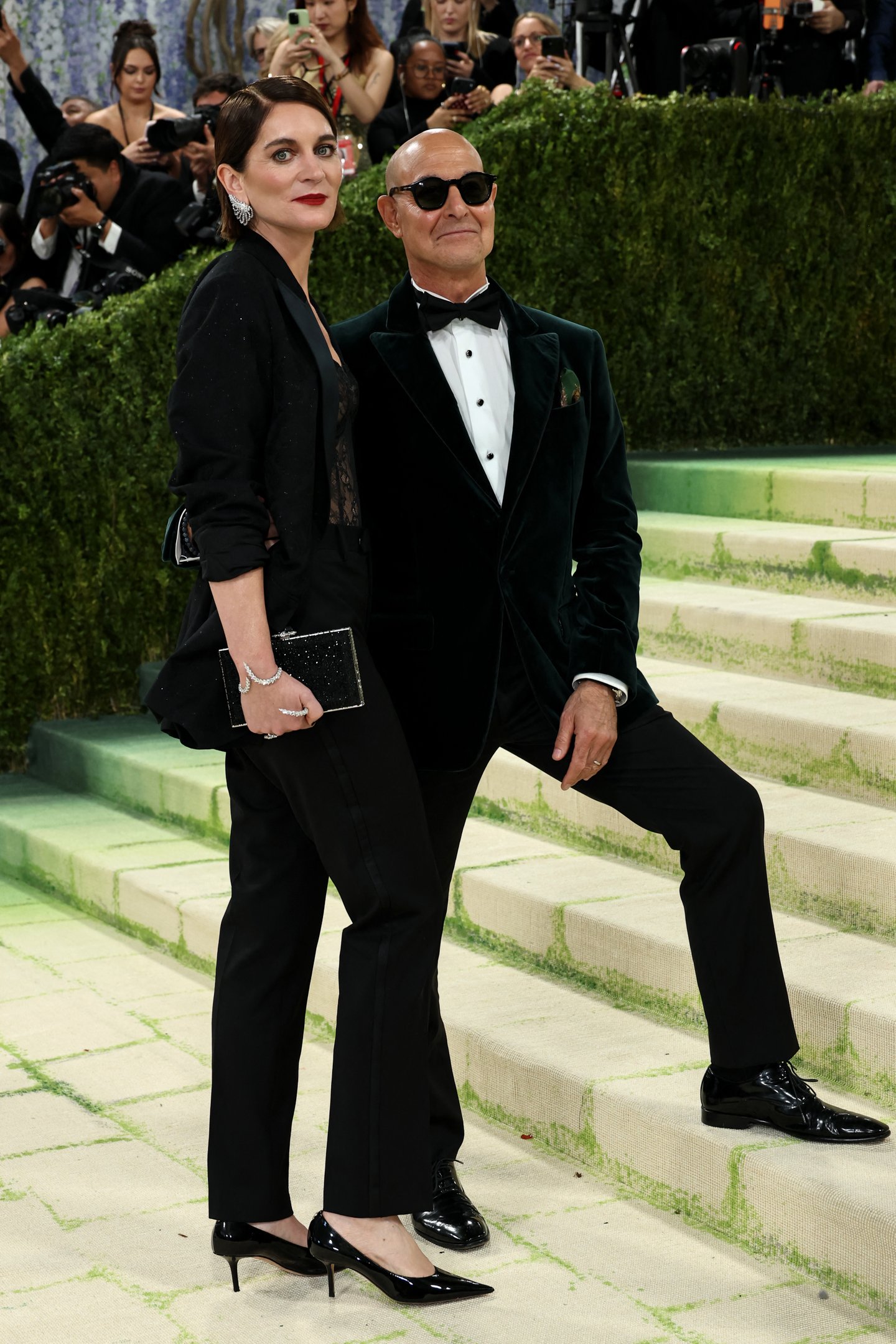 Felicity Blunt e Stanley Tucci: agente literária britânica e ator americano no tapete do Met Gala 2026