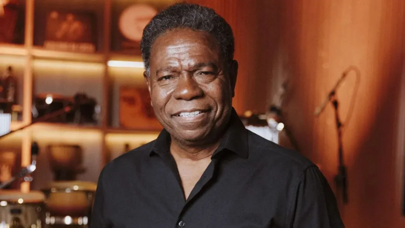 Saiba quem é o músico brasileiro que ganhará estrela histórica em Hollywood