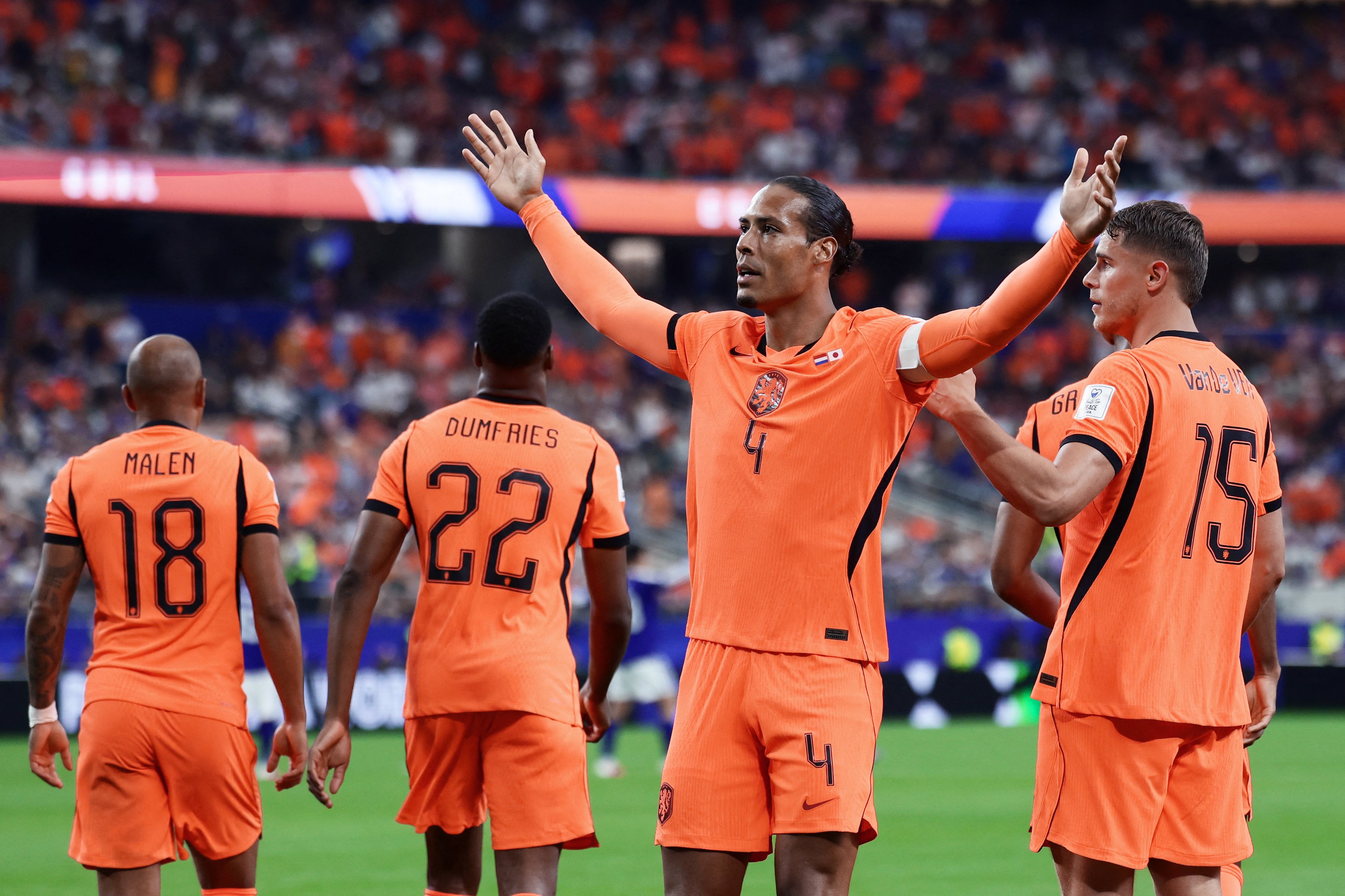 Saiba por que a Holanda usa a cor laranja em seu uniforme