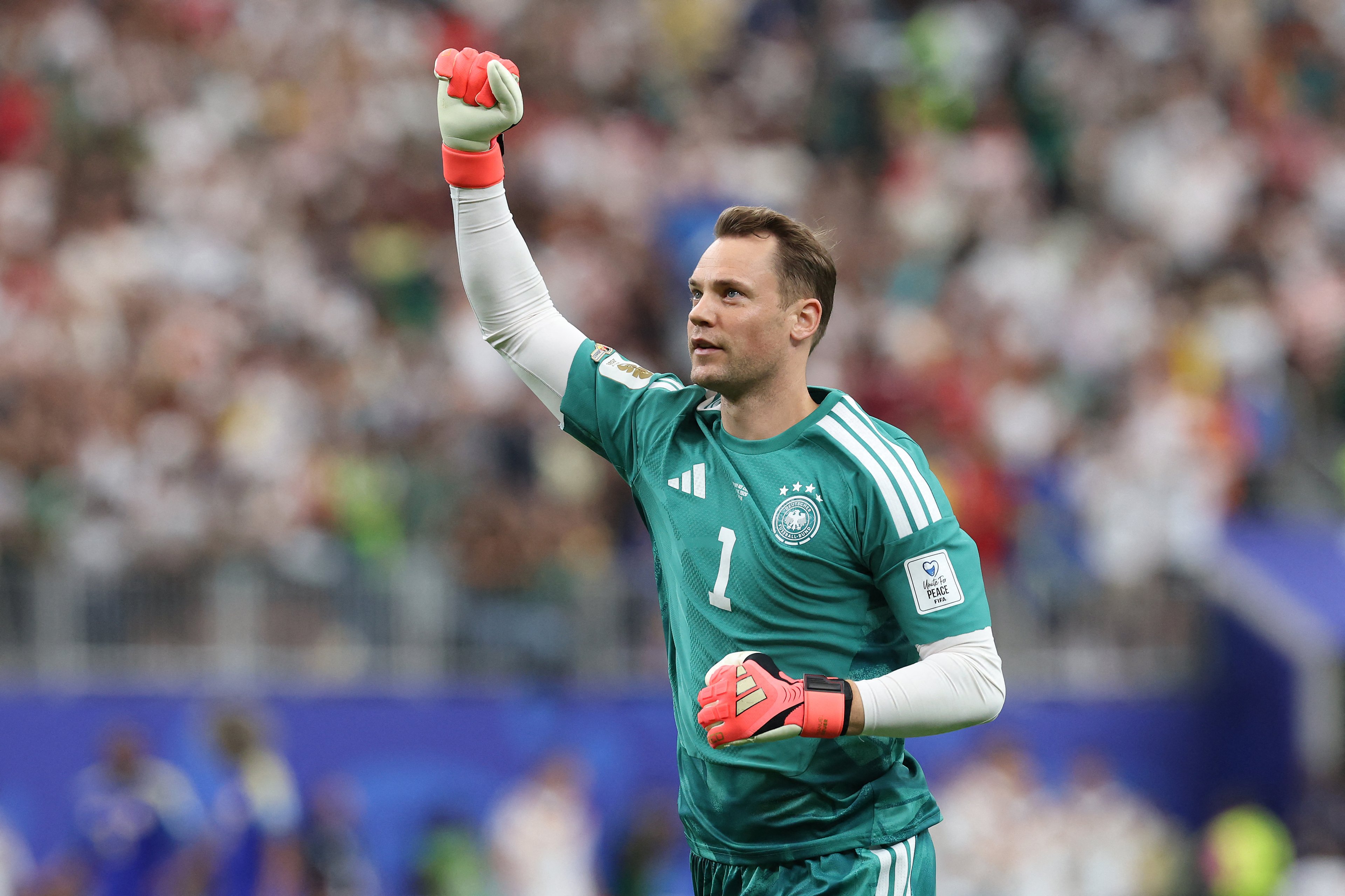 Aos 40 anos, Neuer vira goleiro com mais jogos na história das Copas do Mundo