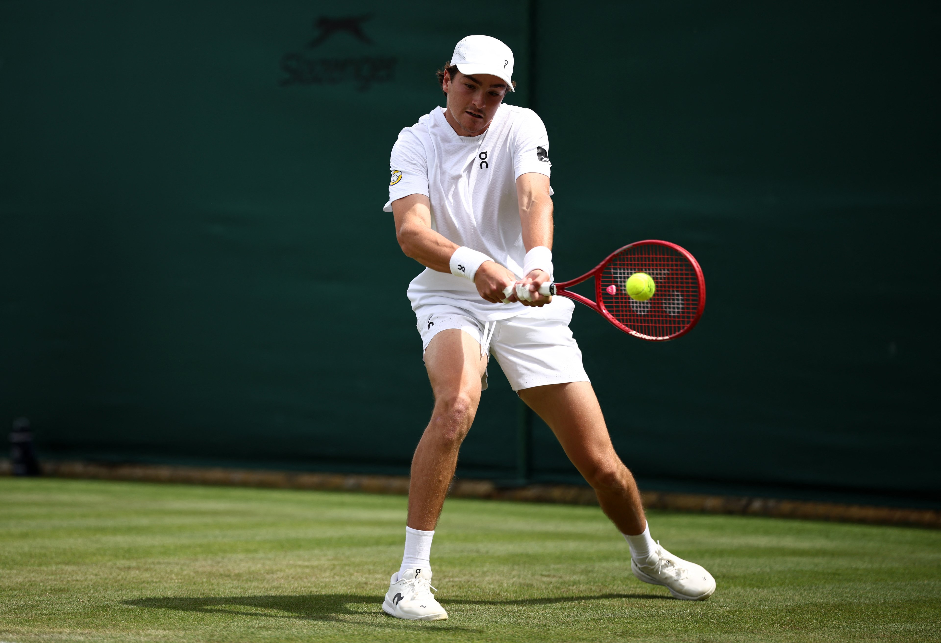 João Fonseca cai no ranking, mas segue no top 30 da ATP