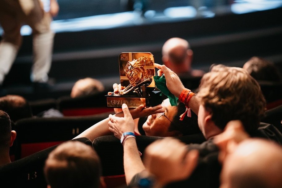 Cannes Lions 2026: executivos brasileiros avaliam a relevância do festival