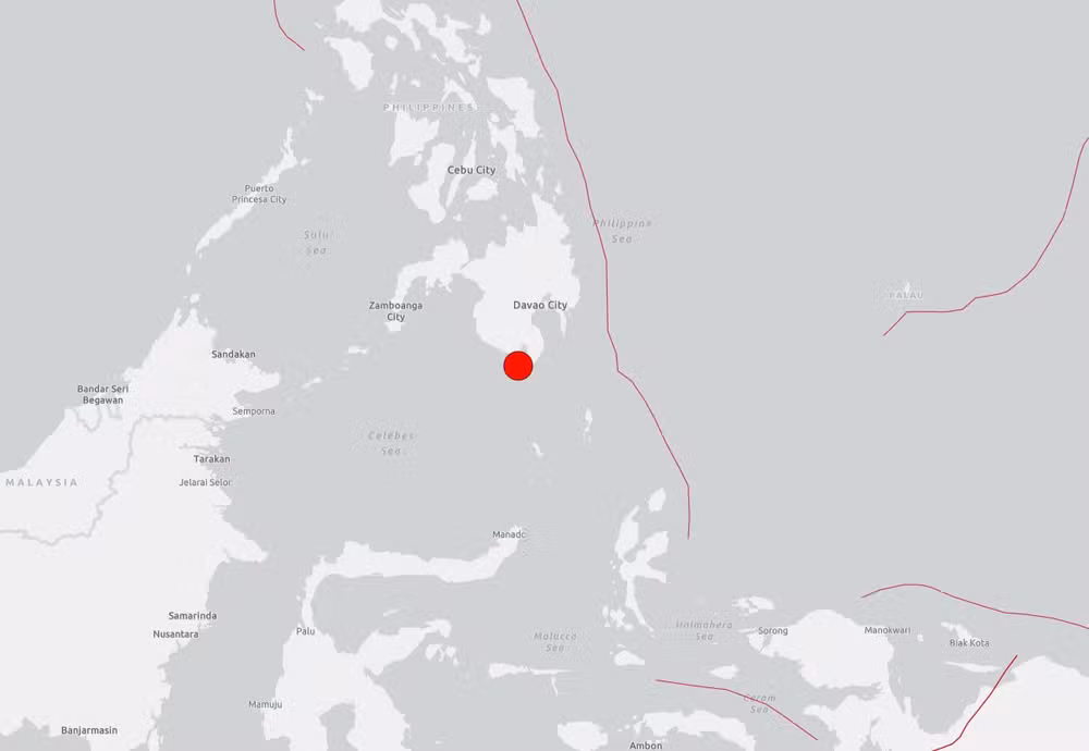 Terremoto de magnitude 7,8 atinge ilha nas Filipinas; país emite alerta de tsunami