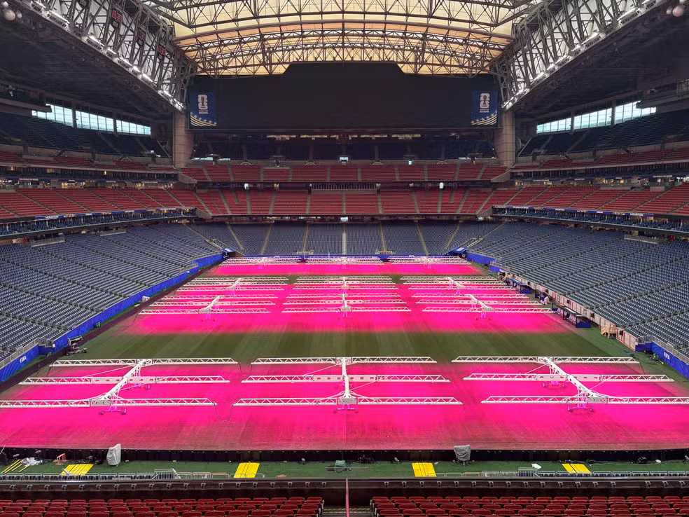 Antes de Brasil x Japão, estádio do jogo de hoje sediou maior festival de rodeio do mundo