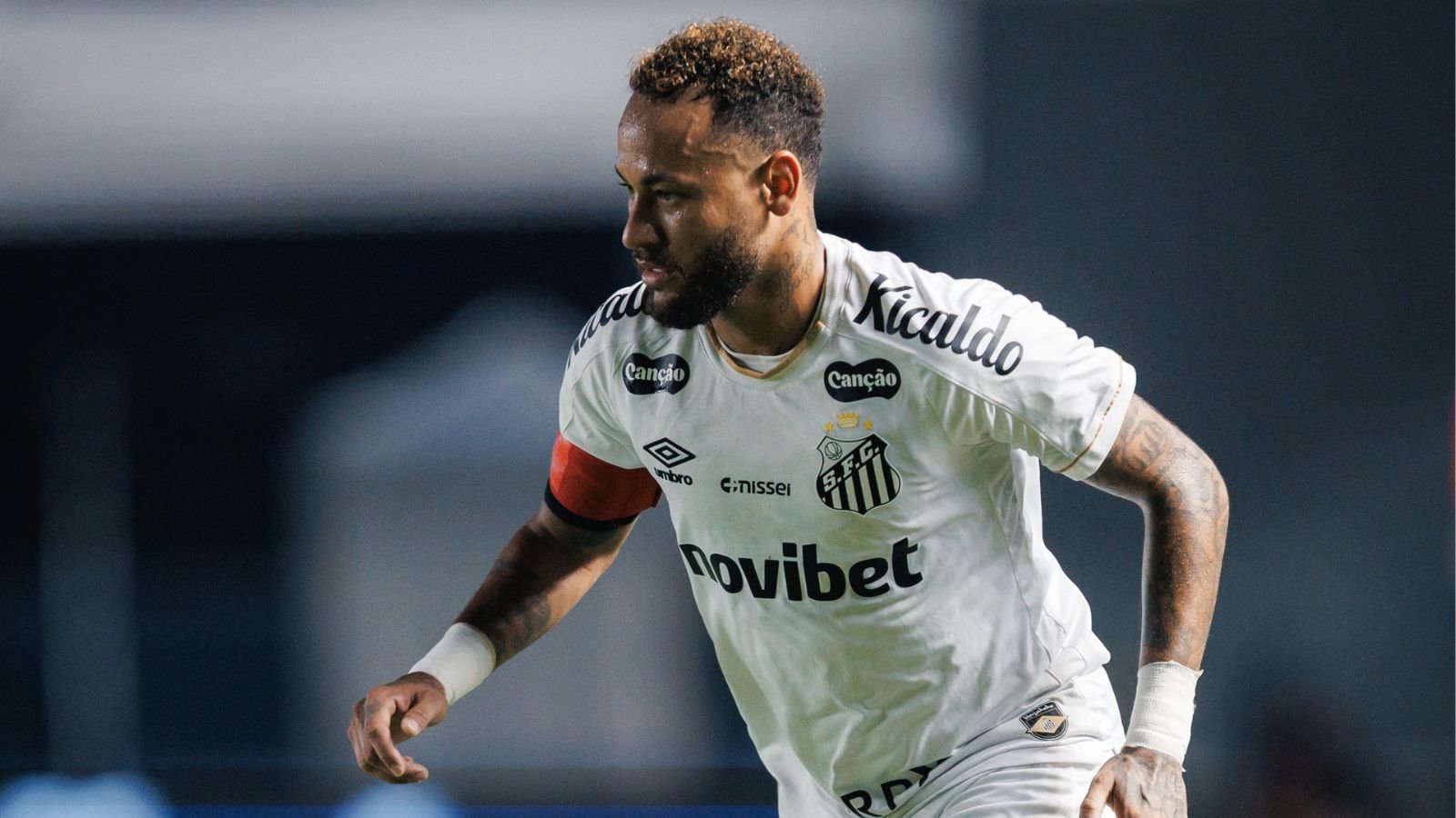 Neymar faz mistério se vai encarar Palmeiras na Copa do Brasil e lembra incômodo com sintético