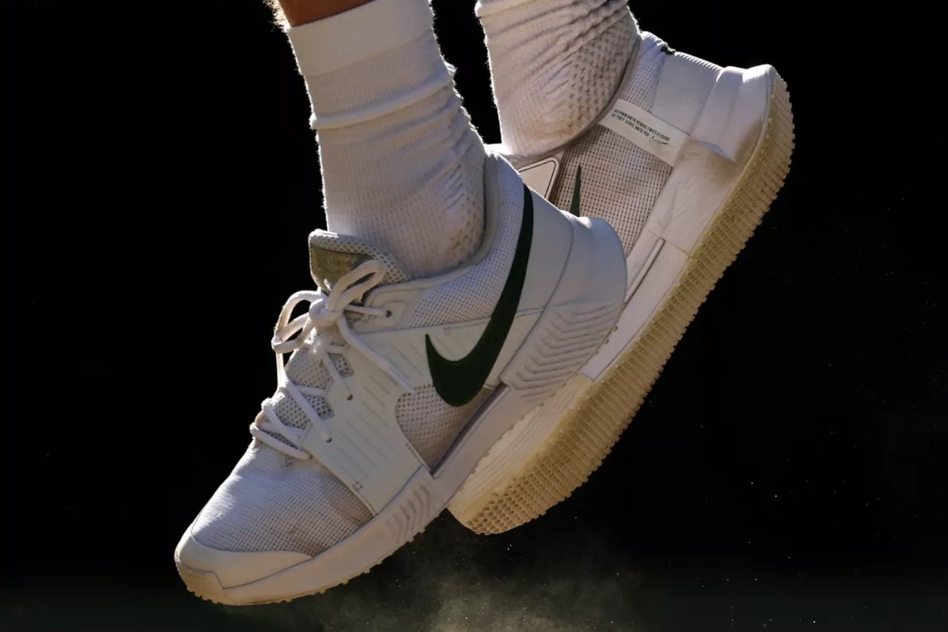 Nike já foi desejo na China. Agora, enfrenta oito trimestres de queda | Exame