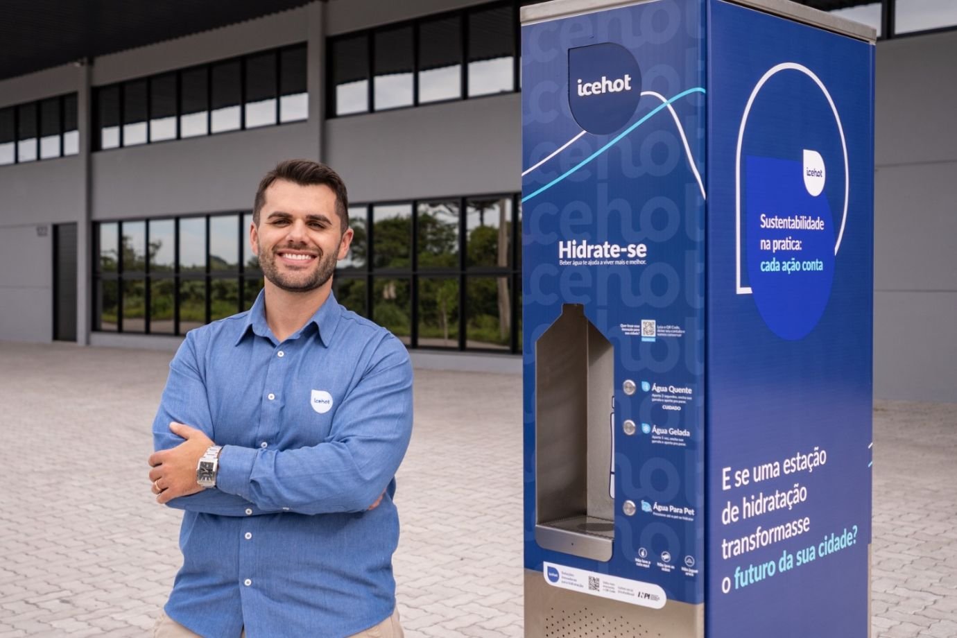 Este ex-jornaleiro ouviu 42 'nãos' antes de criar empresa que fatura R$ 20 milhões com água gratuita