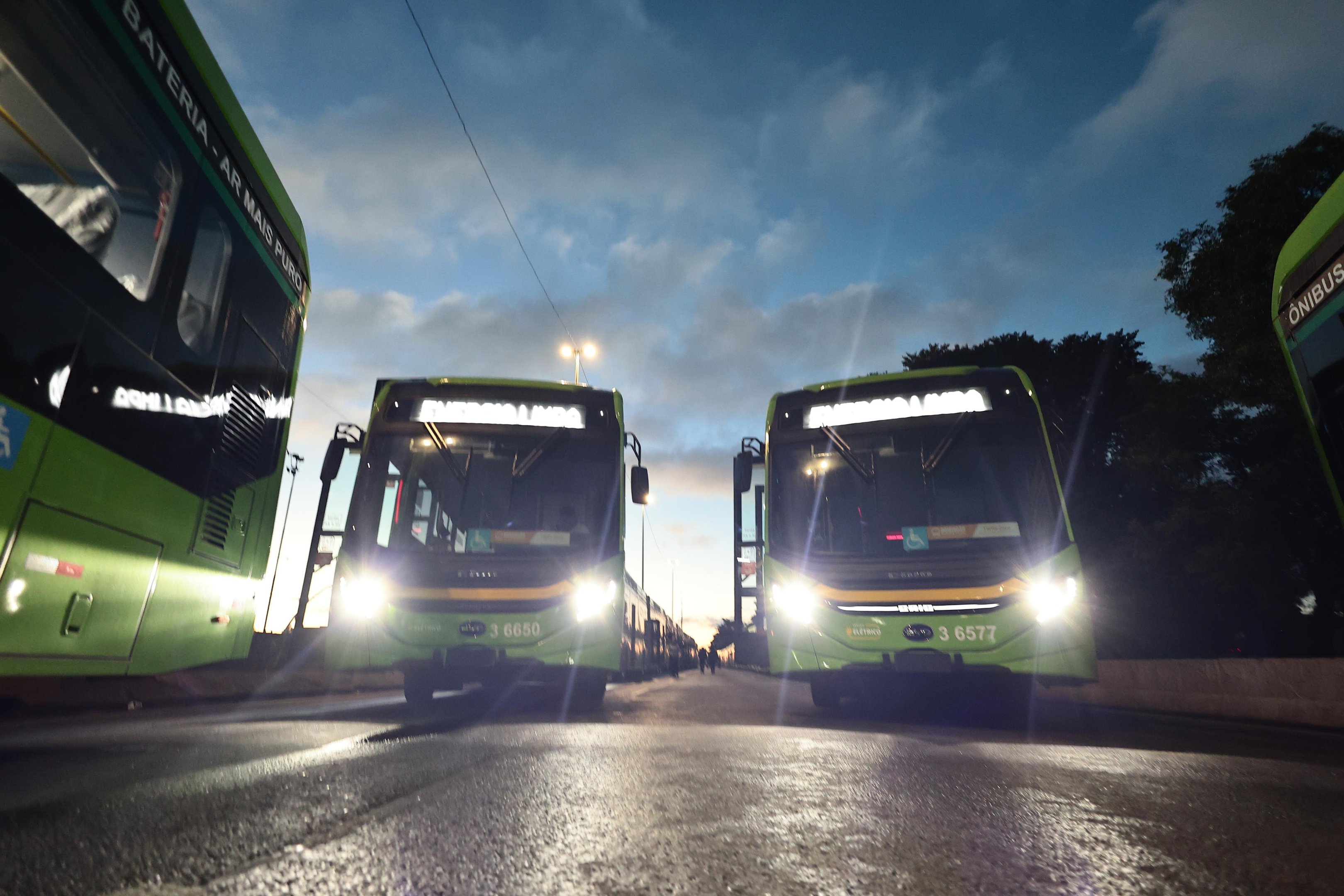 Lula anuncia transporte público gratuito aos finais de semana