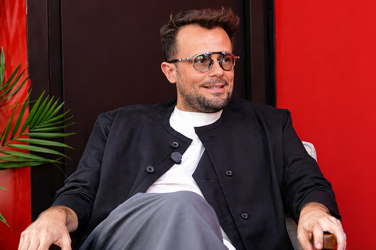 'Se anule': o conselho do presidente global da Oakley aos CMOs