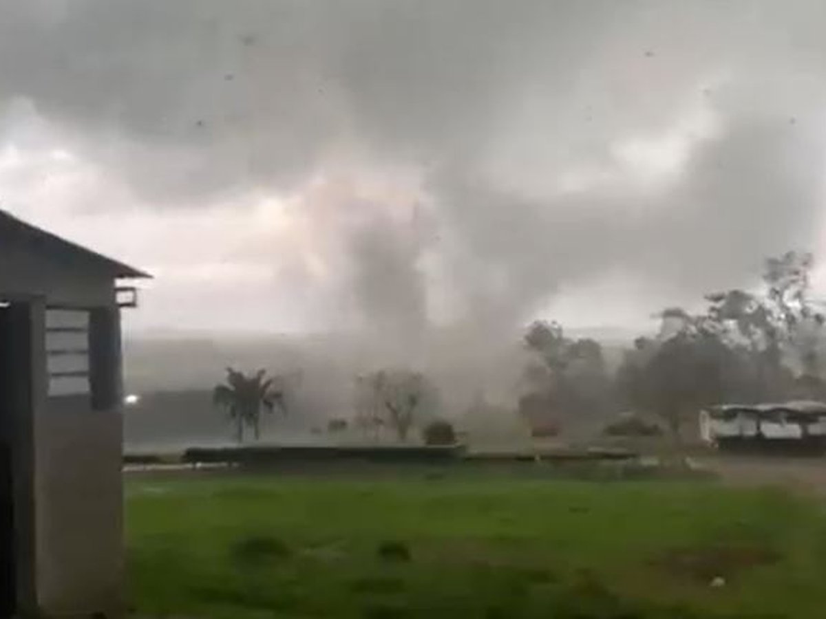 Tornado atinge o RS pela segunda vez em nove dias; ciclone traz temporais | Exame
