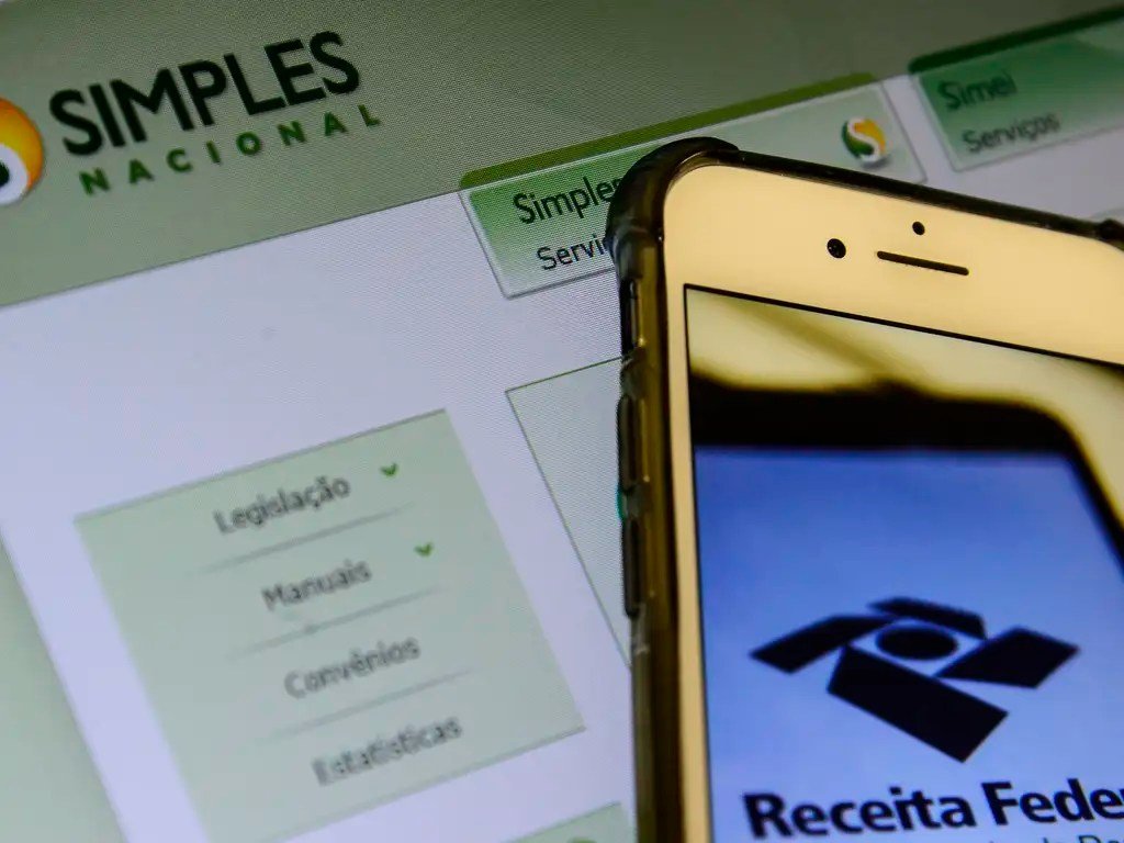 Reforma tributária: Sem alíquotas, empresas do Simples decidem regime tributário até 30