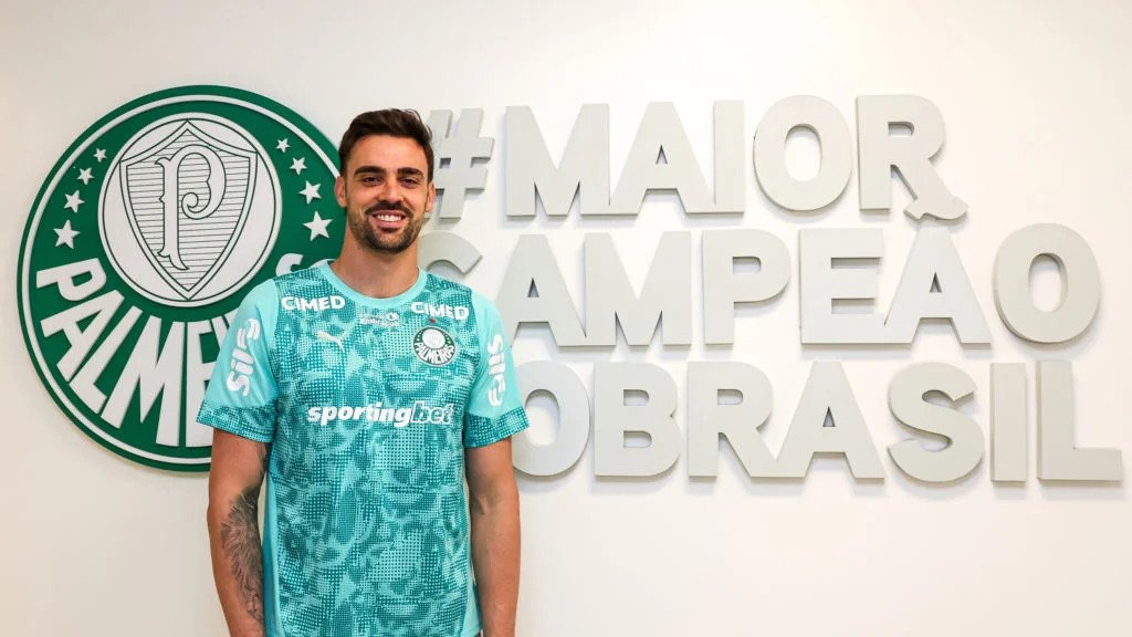 Quem é Bruno Bertinato, novo goleiro do Palmeiras que passou sete anos na Itália