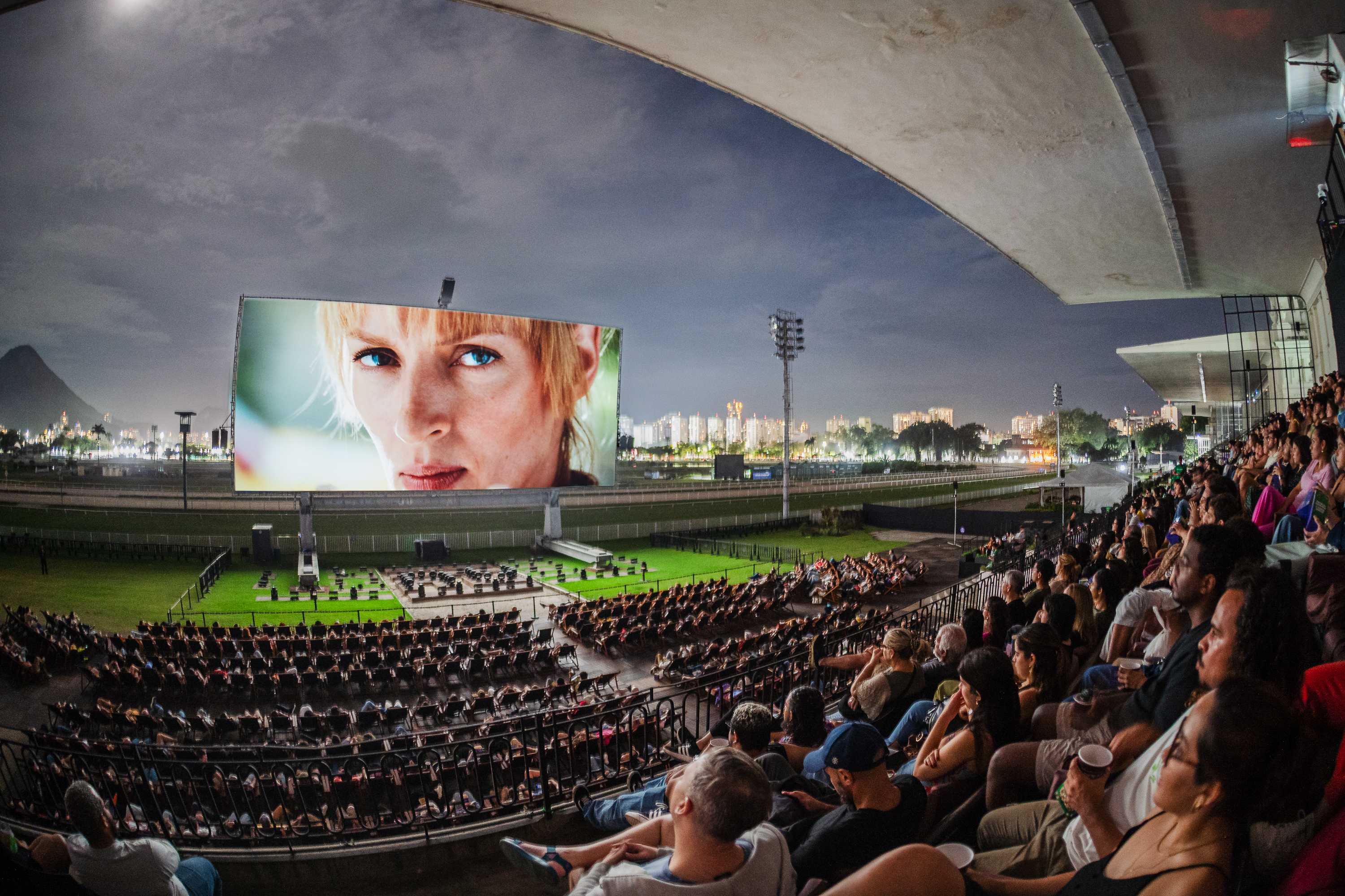 Maior cinema a céu aberto do mundo, Open Air volta a São Paulo após quatro anos