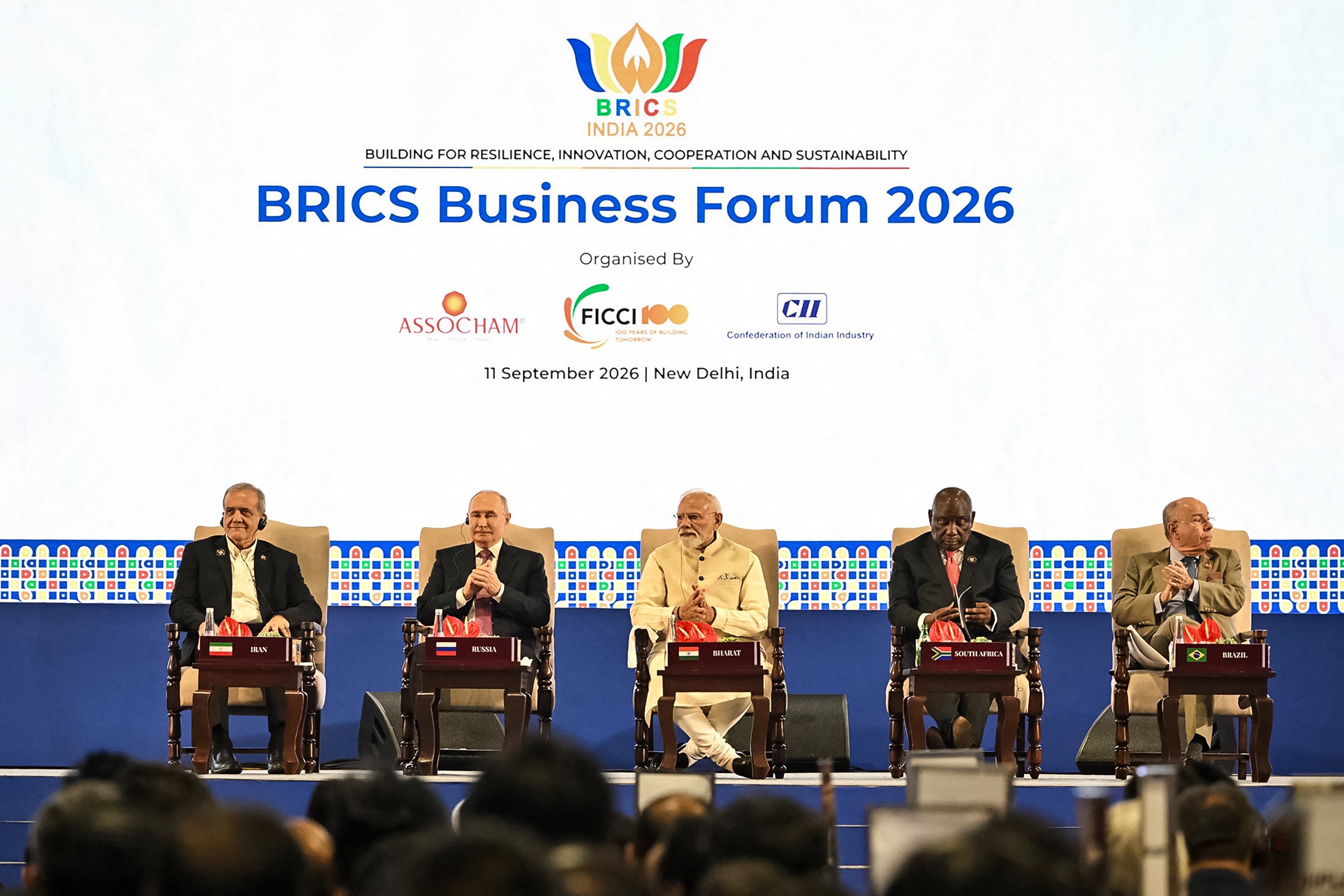 Brics na Índia: por que o dólar está no centro da disputa entre os países do bloco