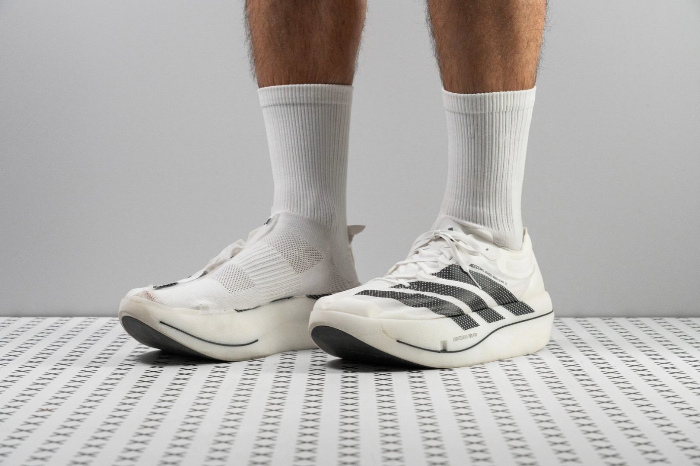 O tênis usado pelos seis atletas do pódio na Maratona de Berlim