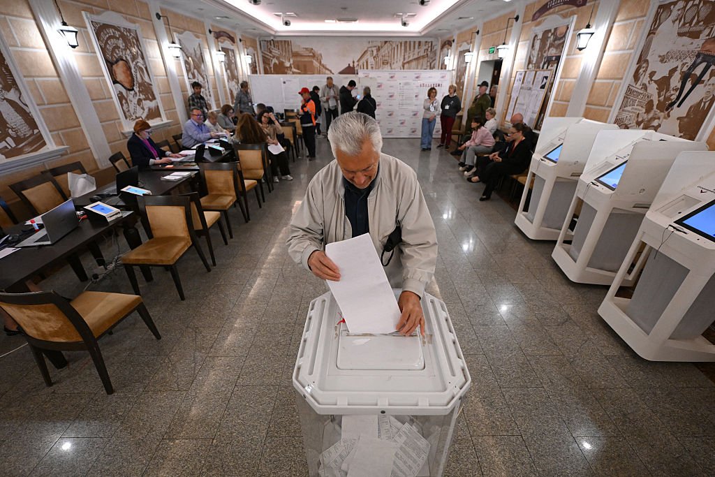 Rússia relata ciberataque durante eleições legislativas