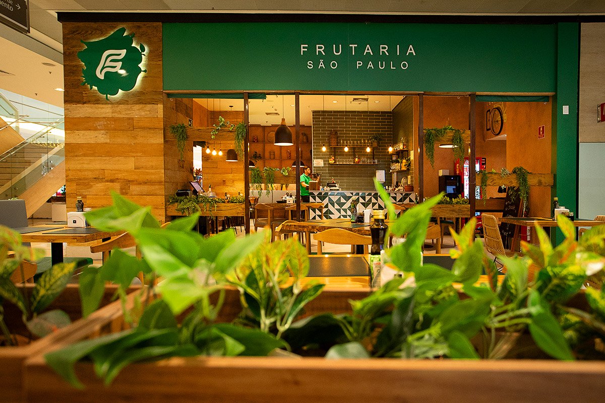 Frutaria, só a São Paulo: Justiça manda sócio retirar nome de rede rival