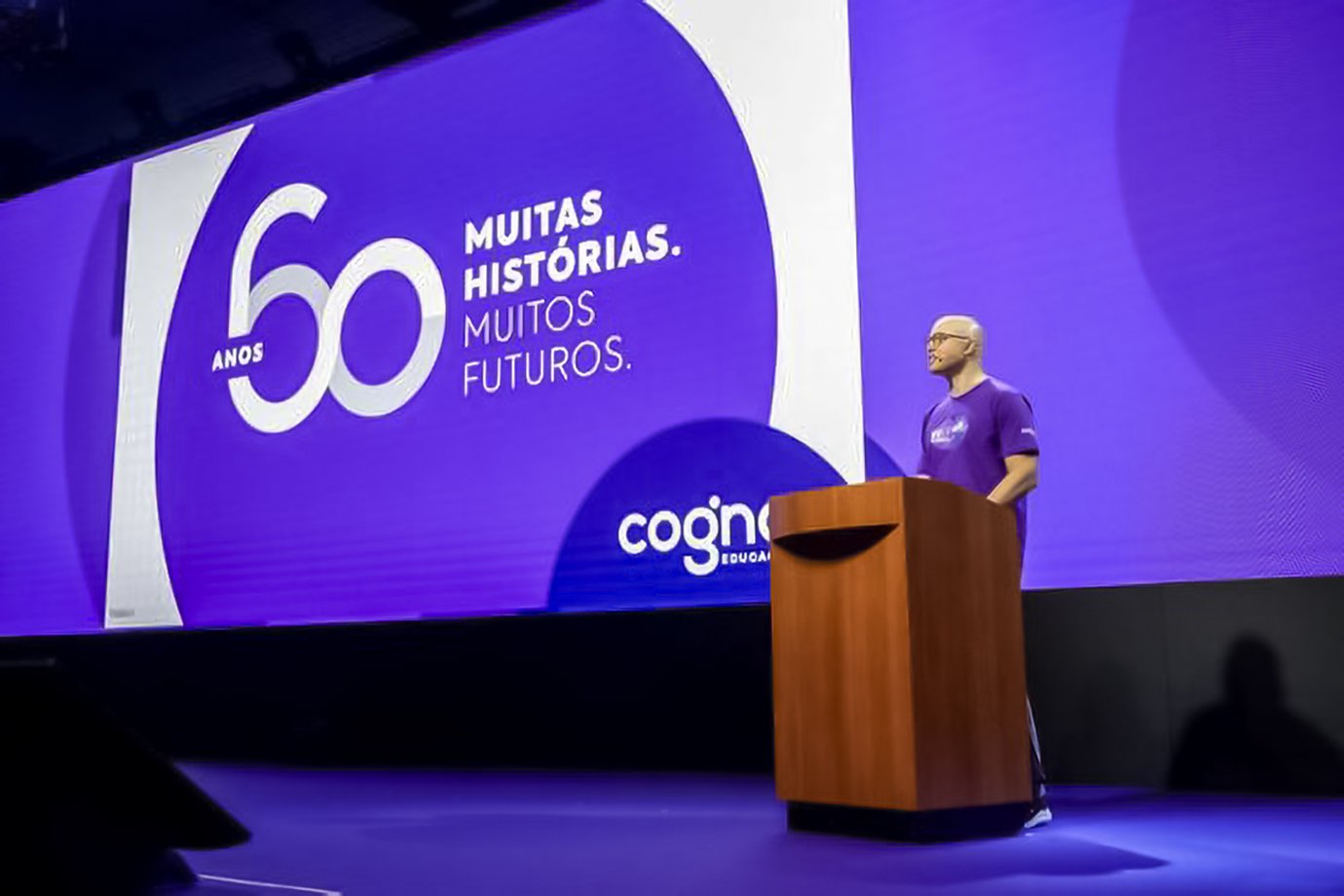 Um ano de normalização