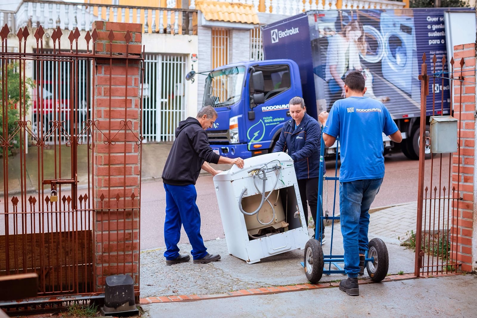 Electrolux recicla 17 mil eletrodomésticos e transforma resíduos em matéria-prima