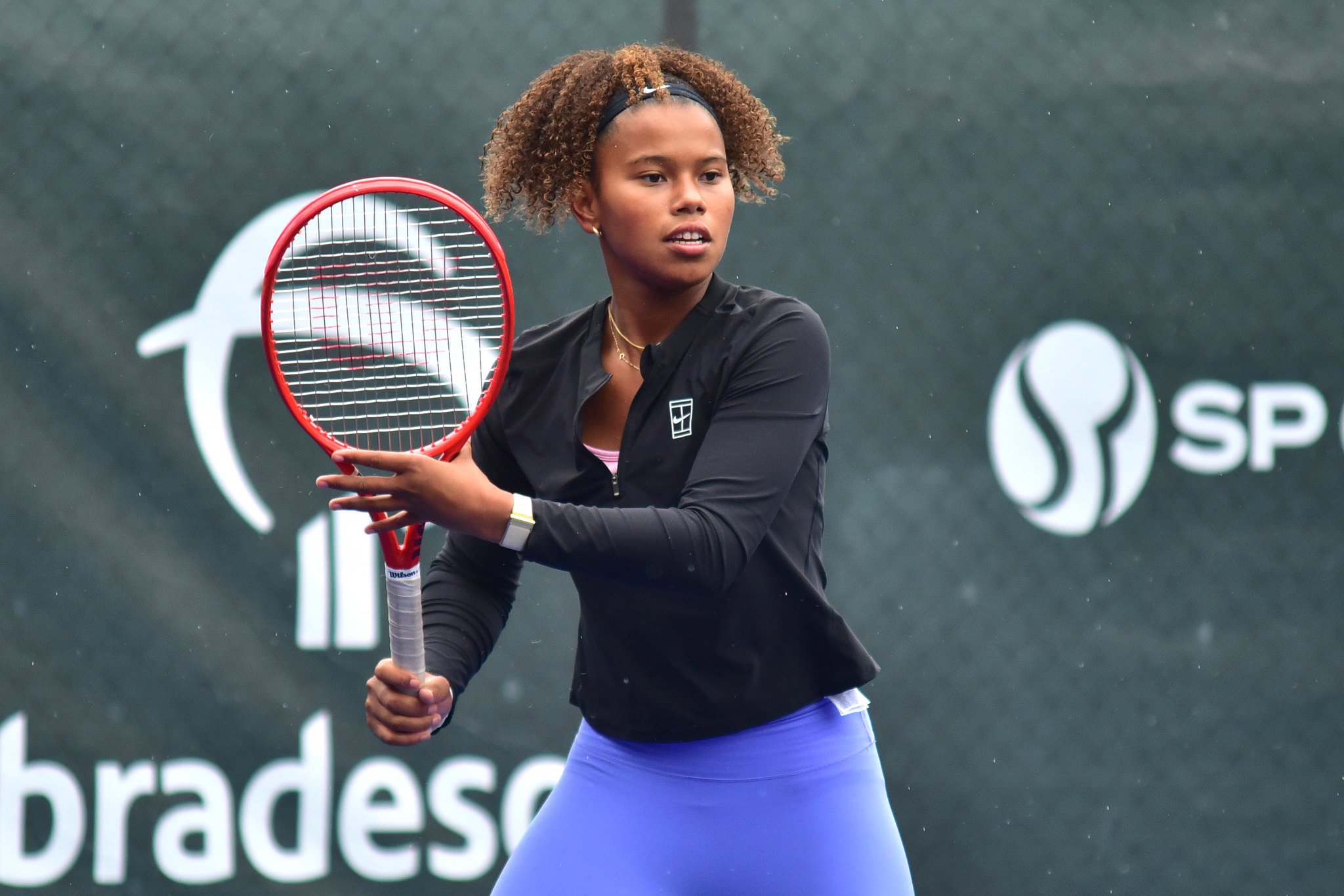 Victoria Barros estreia no SP Open nesta terça-feira; veja a programação do dia