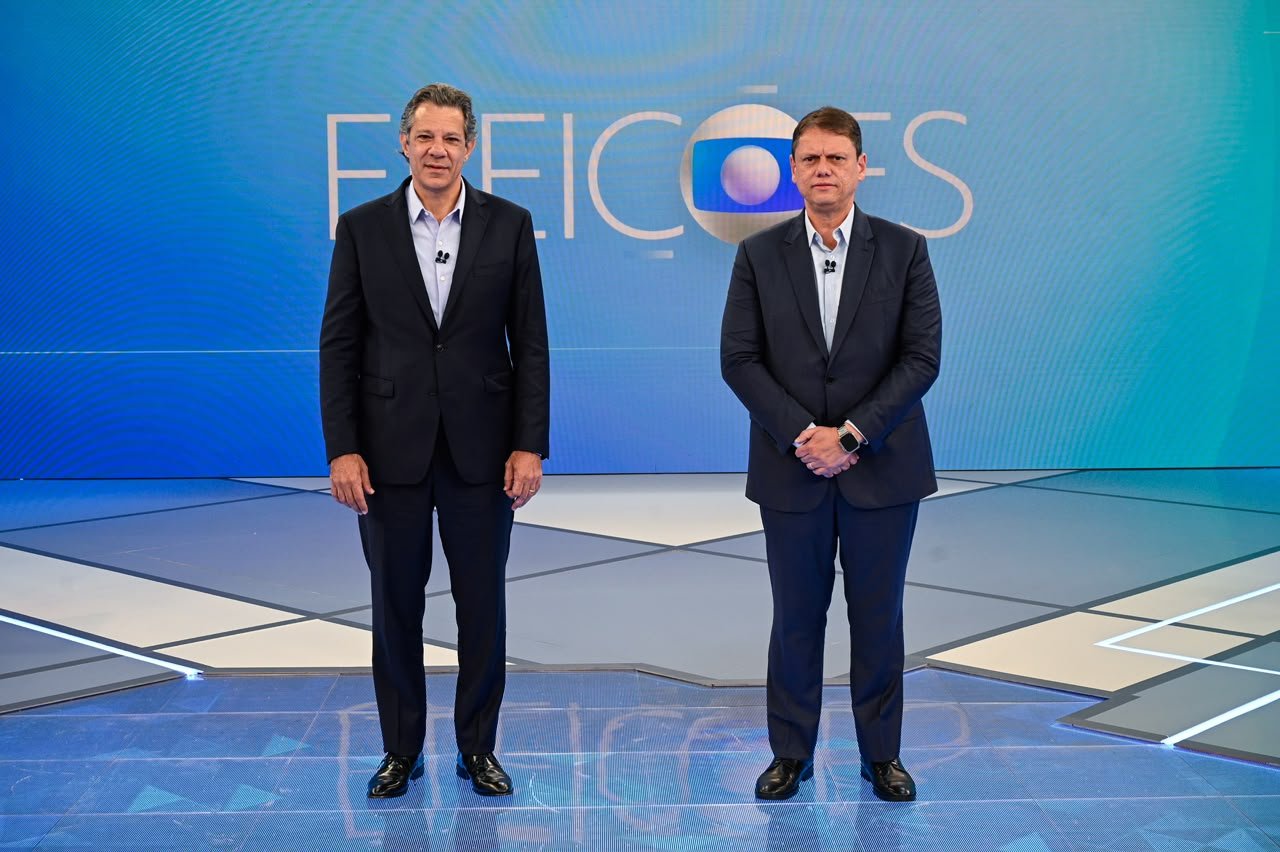 Em debate morno, Tarcísio e Haddad trocam acusações sobre segurança e contas públicas na Globo