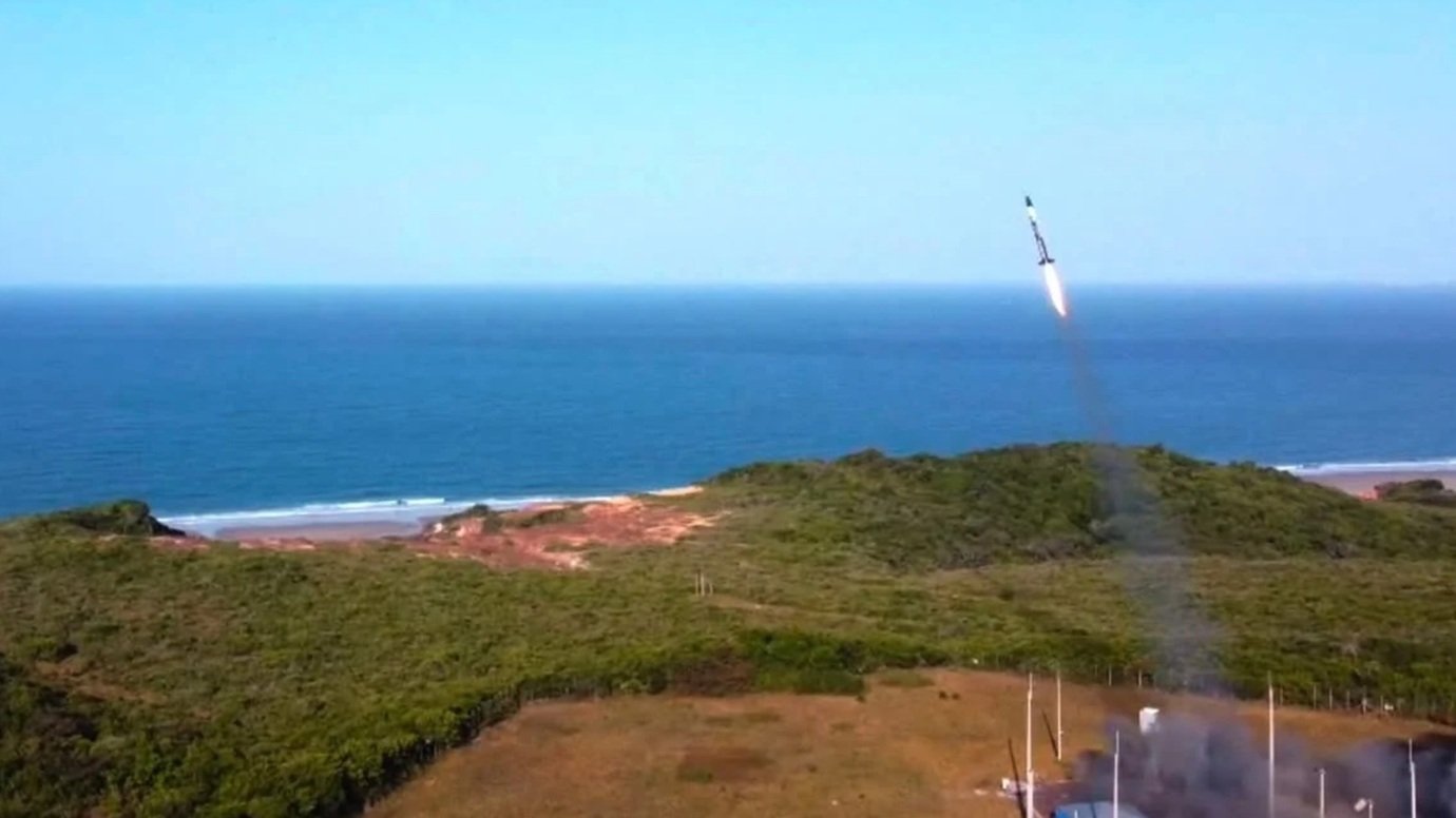 Empresa divulga vídeo de foguete sul-coreano lançado no Maranhão; assista