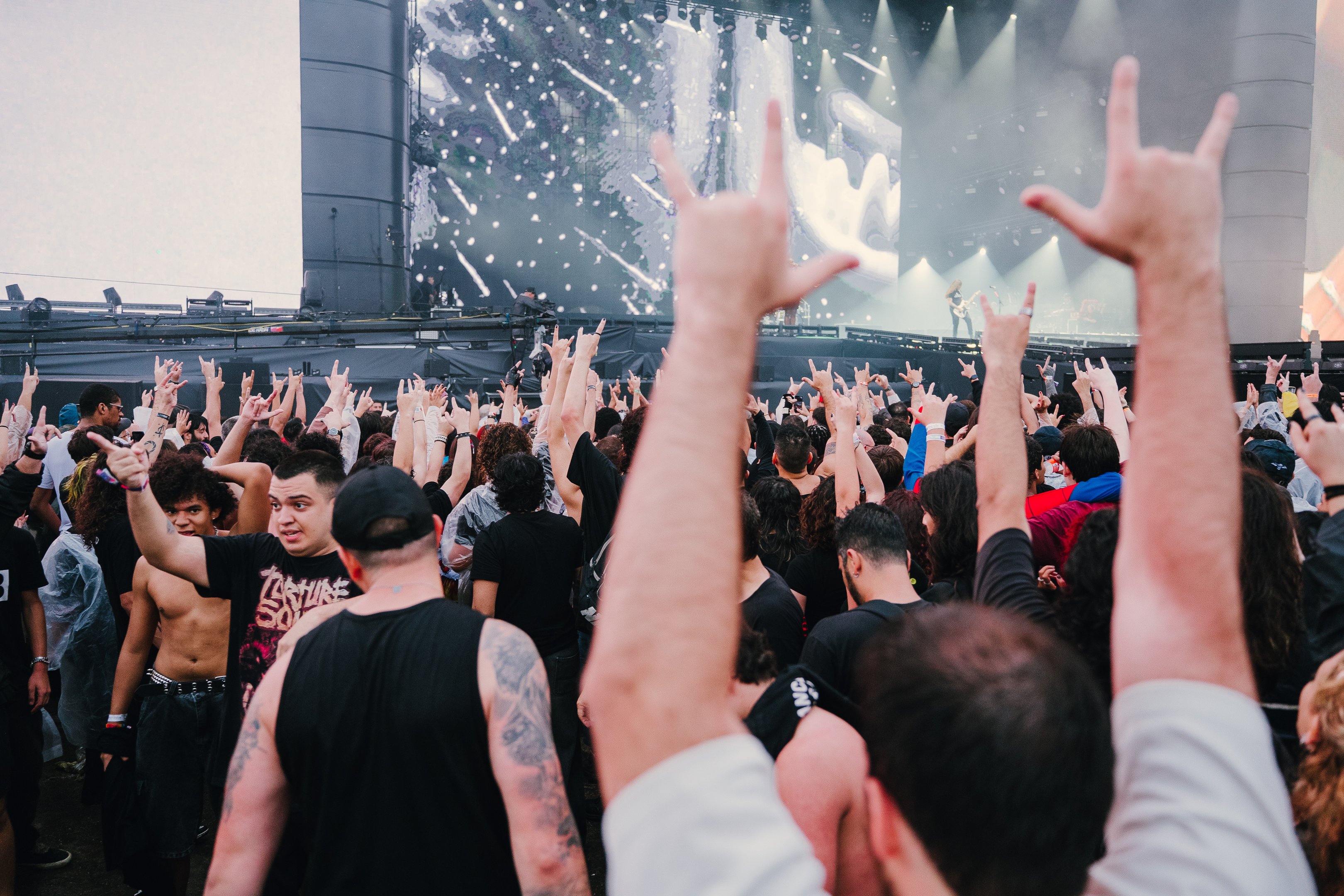 Rock in Rio 2026: onde assistir aos shows desta segunda-feira, 7