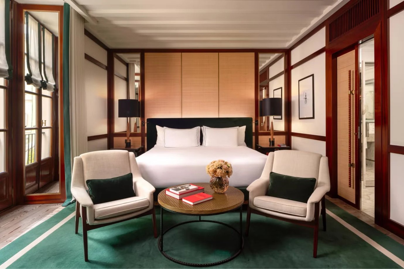 Em destaque: Por que os espelhos de corpo estão sumindo dos quartos de hotel