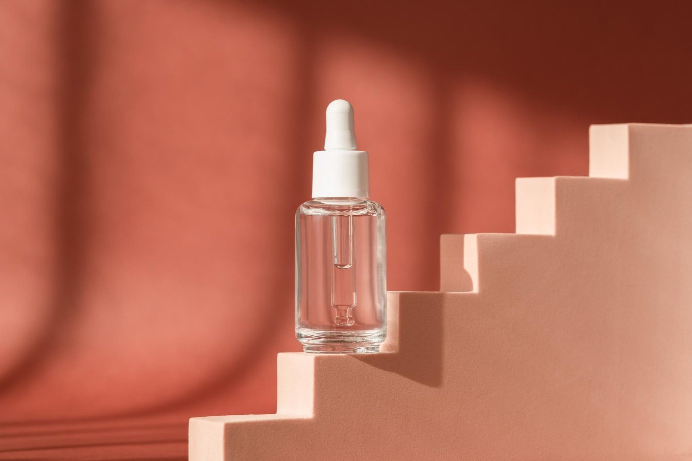 Peptídeos viram o ingrediente da vez no skincare antirrugas