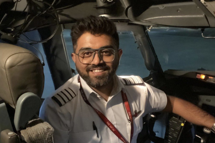 Quem é o piloto que ajudou a evitar queda de avião da Flydubai