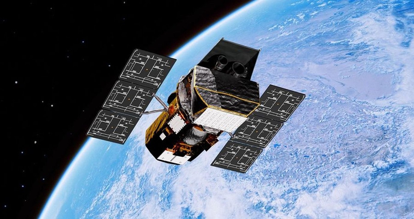 Com 1,4 toneladas, telescópio da Nasa pode cair na Terra após missão de resgate fracassar