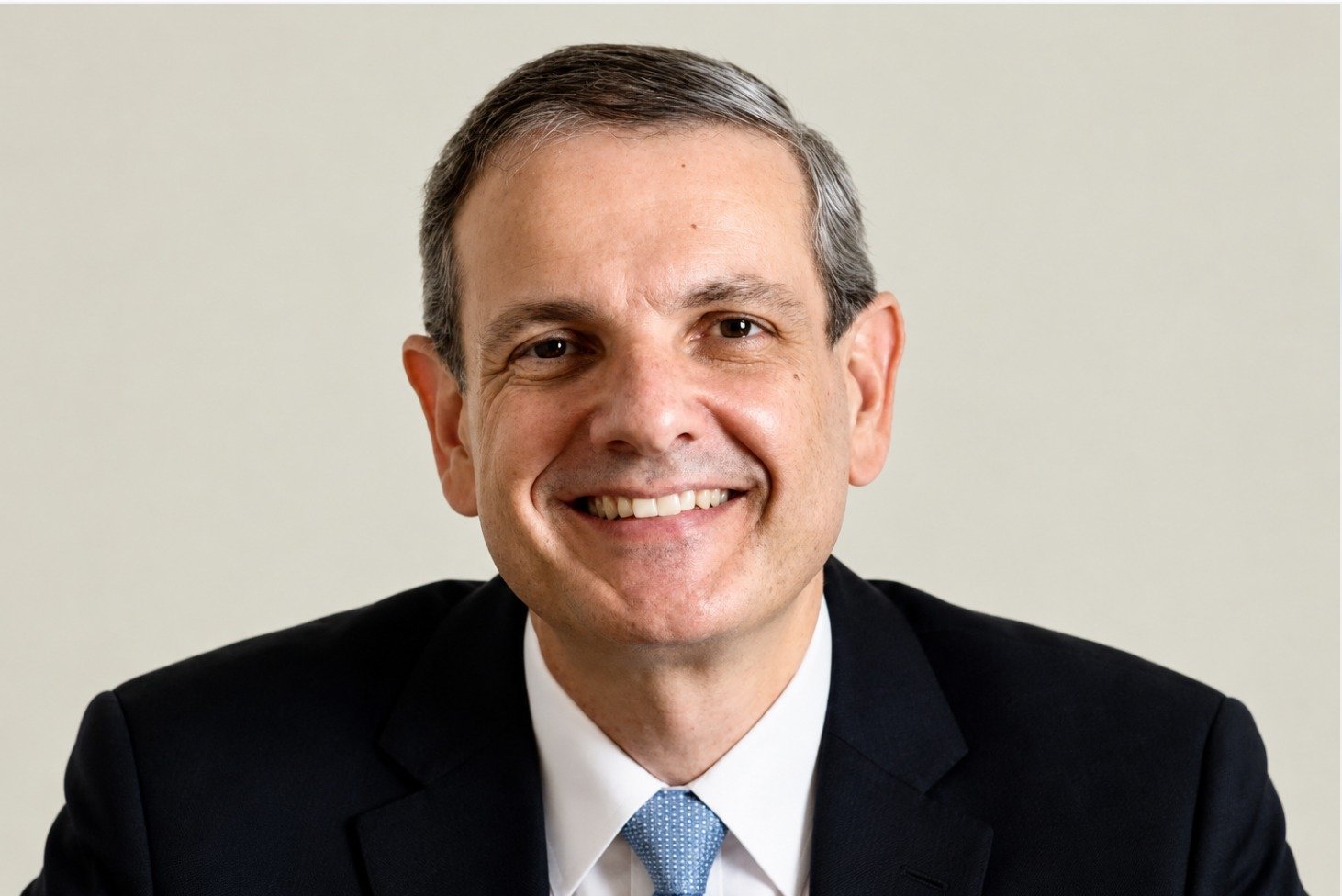 Após seed de US$ 85 milhões, Decade traz ex-CEO do UBS para reforçar consultoria com IA