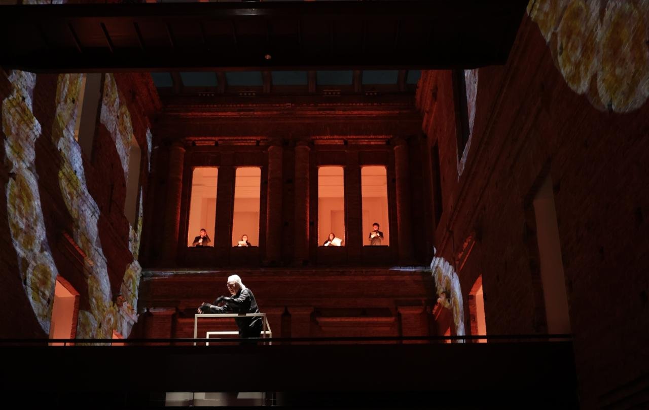 Bvlgari doa obra Serpenti à Pinacoteca e reforça conexão com a arte