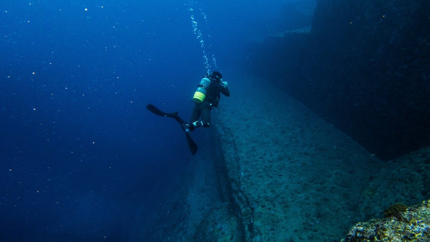 Natural ou construída? Estrutura no fundo do mar intriga cientistas no Japão há 40 anos