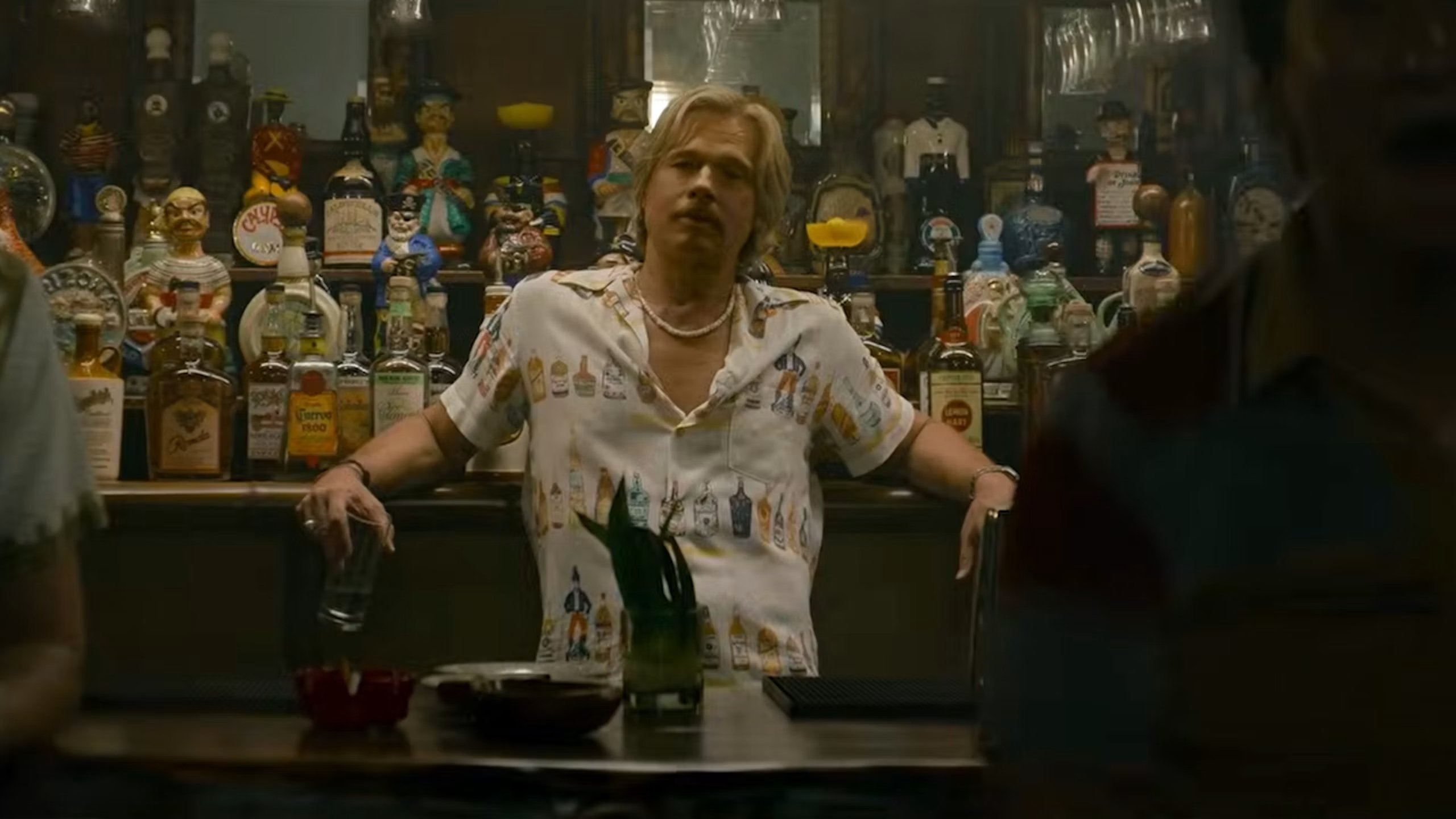 Região: Quentin Tarantino surpreende fãs ao exibir 17 minutos de novo filme com Brad Pitt