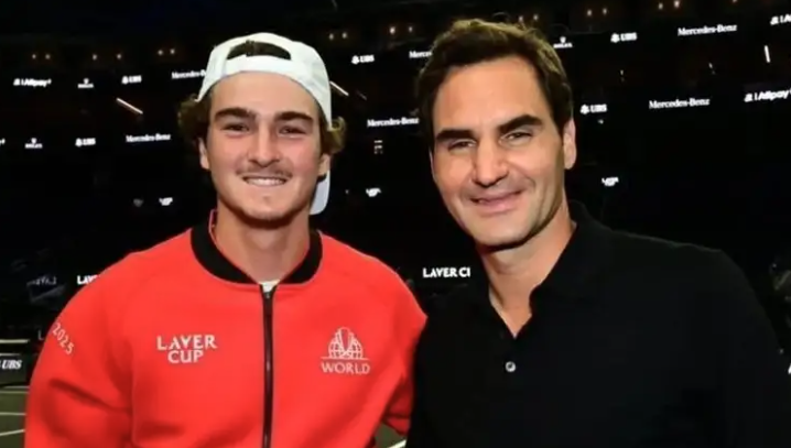 João Fonseca e Roger Federer vão bater bola juntos em São Paulo; veja quando