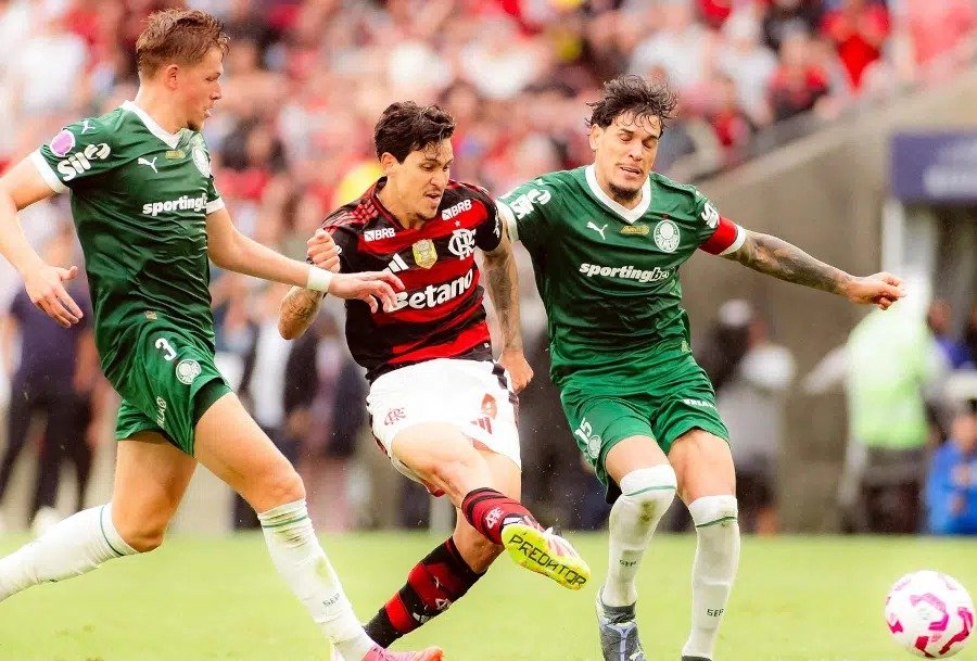 Região: CBF marca data de Palmeiras x Flamengo, jogo considerado 'final' do Brasileirão